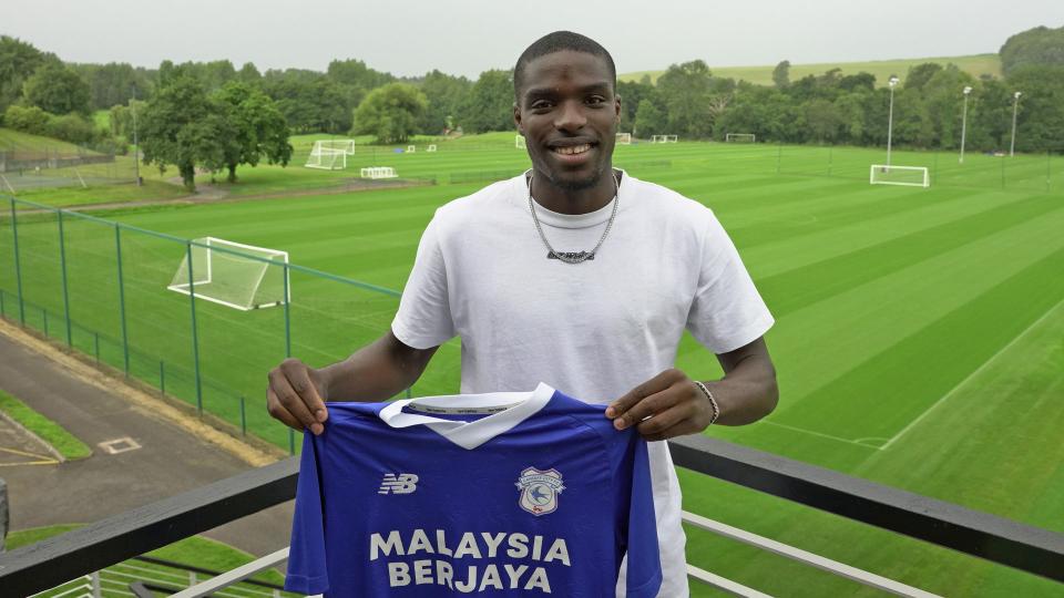 Niels Nkounkou has linked up with the Bluebirds from Everton...