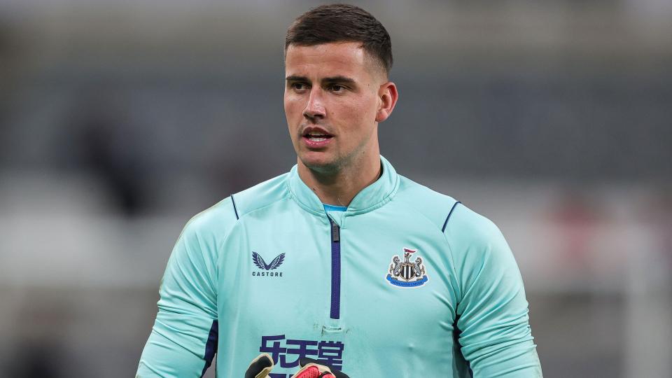 Hull City's new signing Karl Darlow...