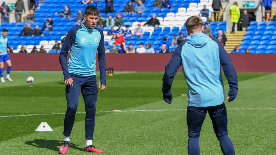 Rubin Colwill, Isaak Davies