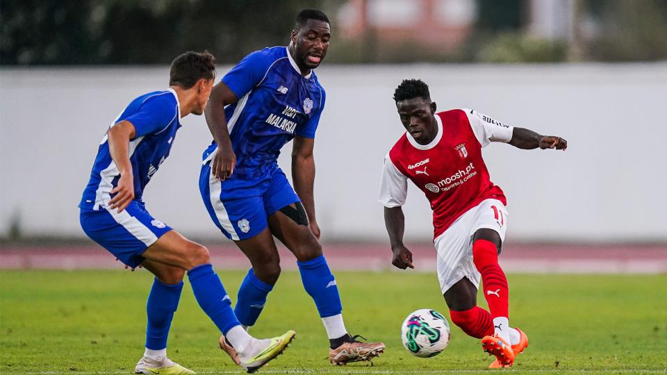 Yakou Meite, Perry Ng