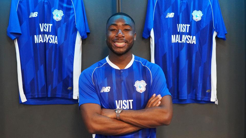 Yakou Méïté joins the Bluebirds...