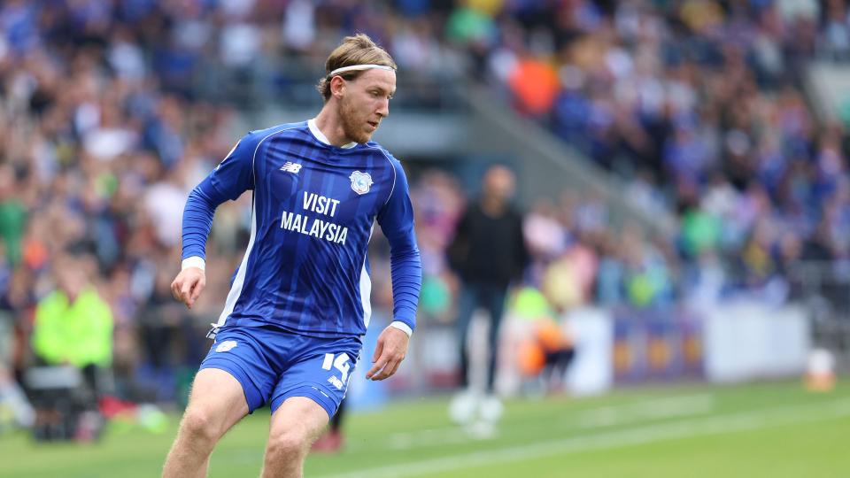 Josh Bowler in action for Cardiff City against Queens Park Rangers