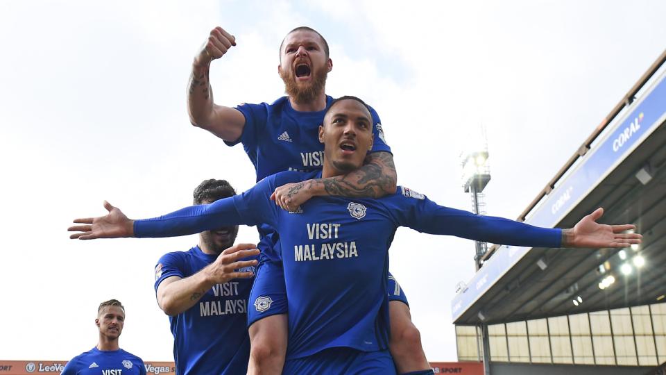 Aron Gunnarsson, Kenneth Zohore