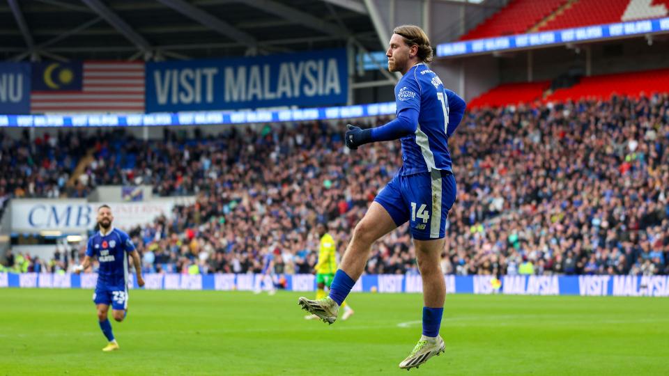 Josh Bowler celebrates scoring for Cardiff City