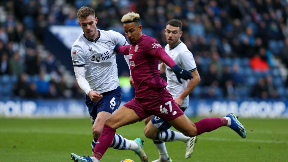 Callum Robinson in action for Cardiff City