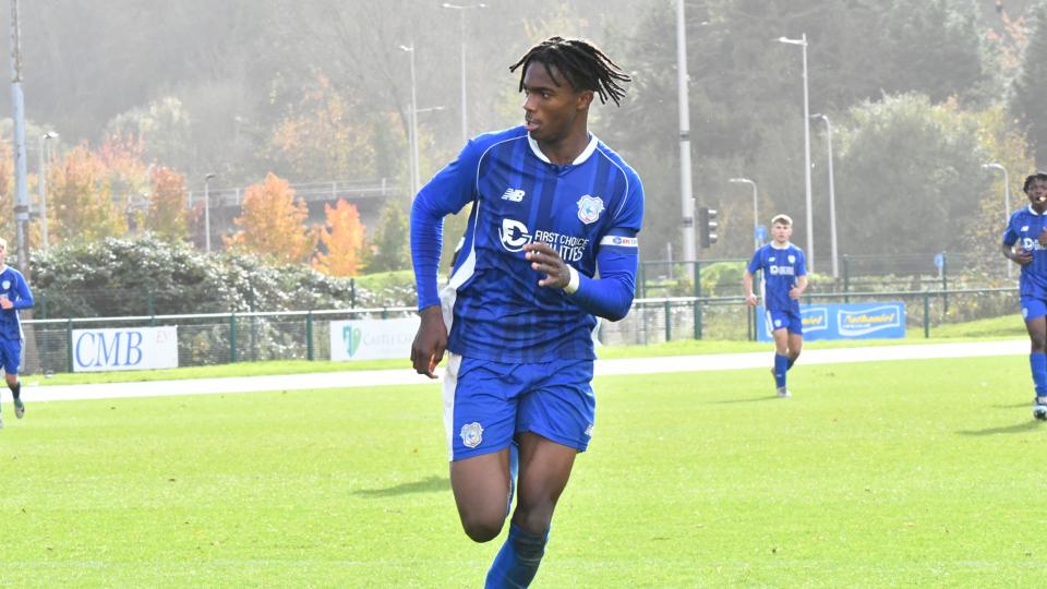 Tanatswa Nyakuhwa in action for Cardiff City U18