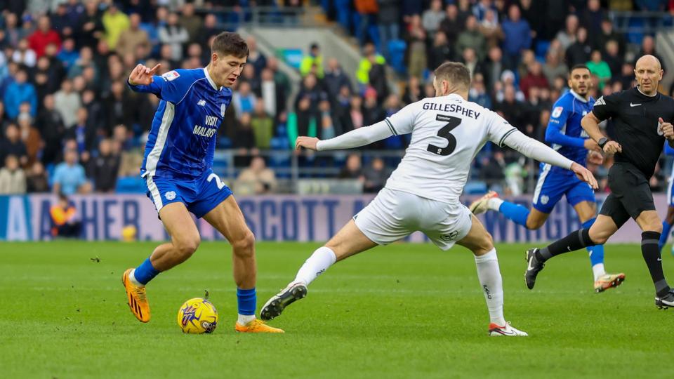 Rubin Colwill in action for Cardiff City