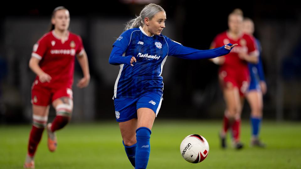 Kerry Walklett in action for Cardiff City