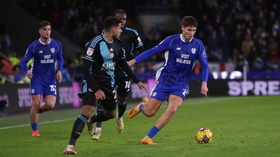 Rubin Colwill in action for Cardiff City