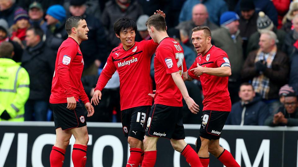 Joe Mason scores for Cardiff City