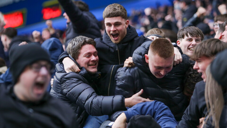 Cardiff City supporters