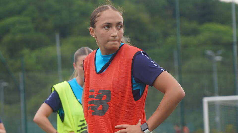 Seren Thomas in training for Cardiff City FC Women