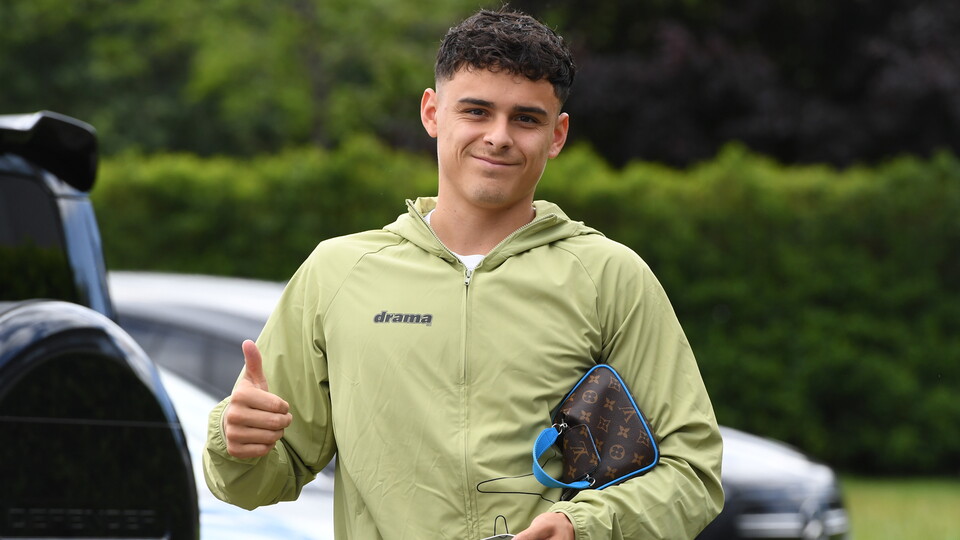 Alex Robertson reports for training...