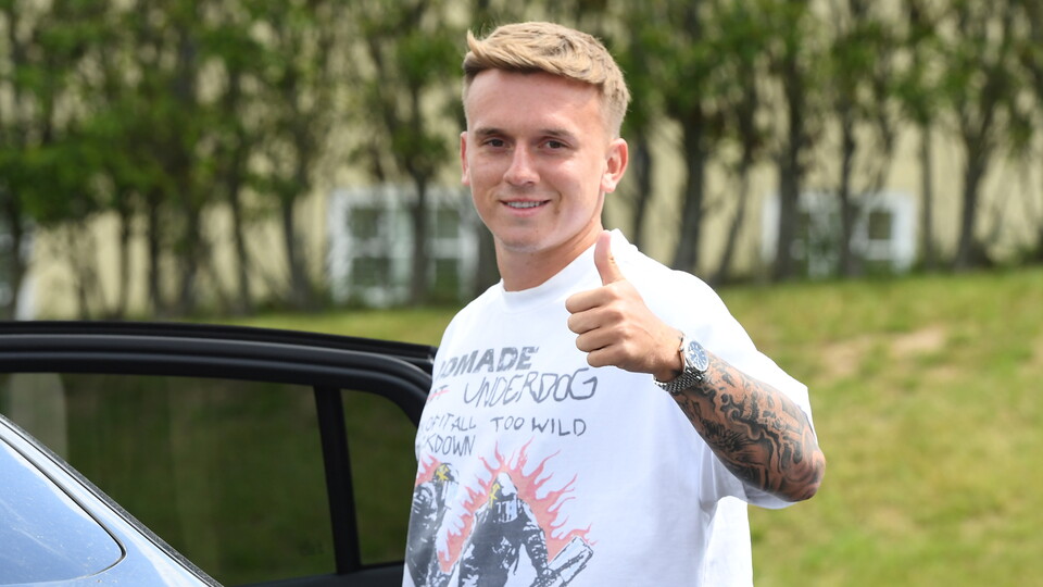 Isaak Davies reports for training...