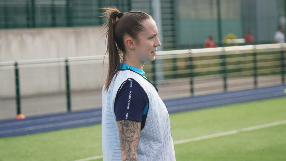 Laura Curnock in training for Cardiff City FC Women