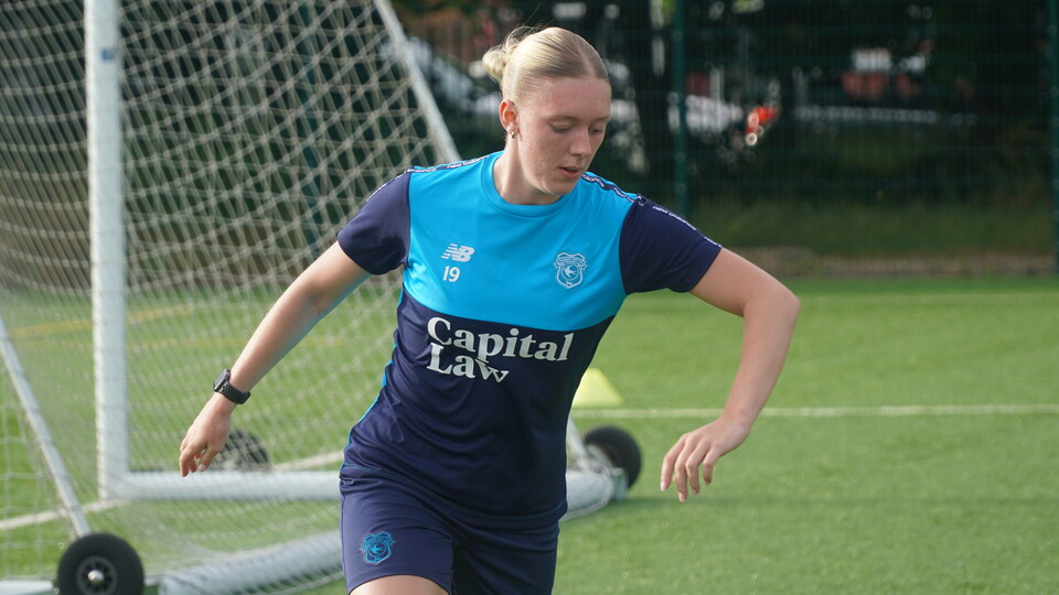 Madison Lloyd in training for Cardiff City FC Women