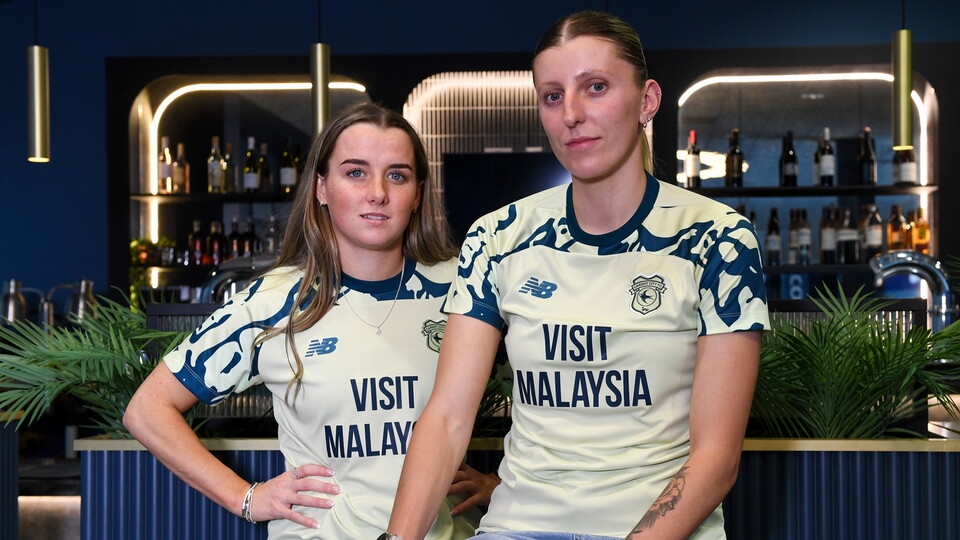 2025/26 Cardiff City away kit