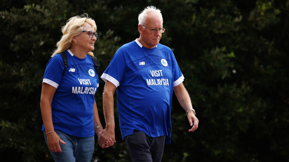 Cardiff City supporters