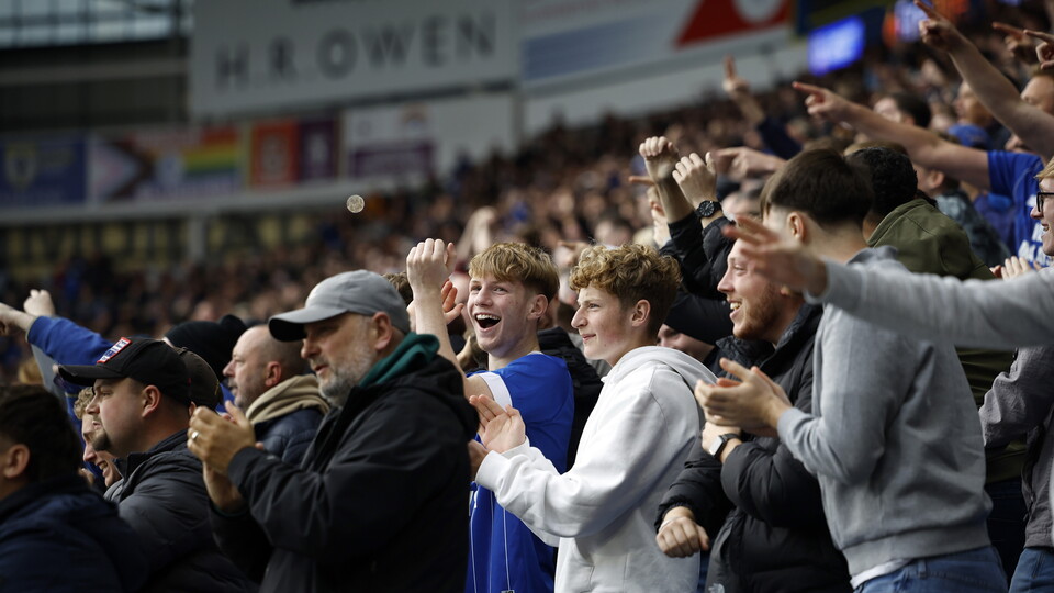 Cardiff City supporters