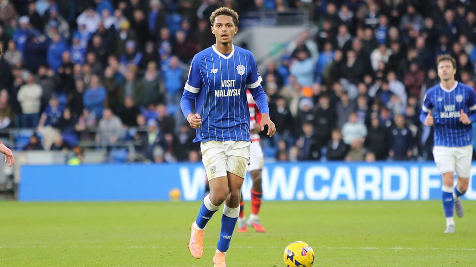 Omari Kellyman in action for Cardiff City FC