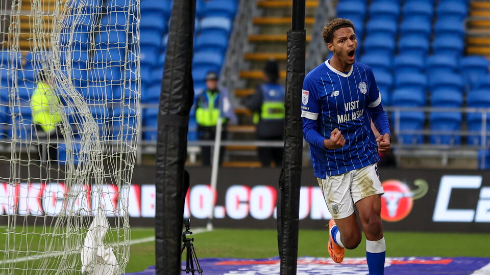 Omari Kellyman scores for Cardiff City FC