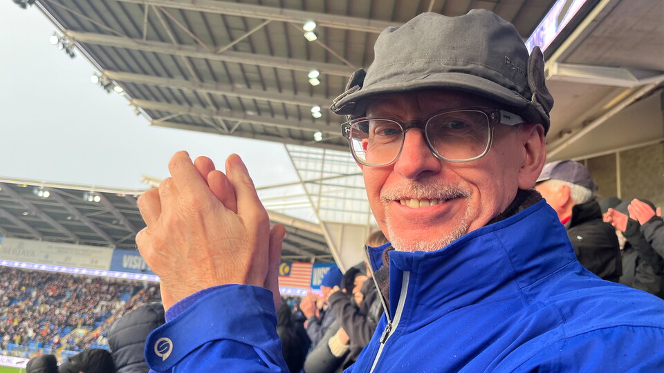 Match Ball sponsor - Barnsley