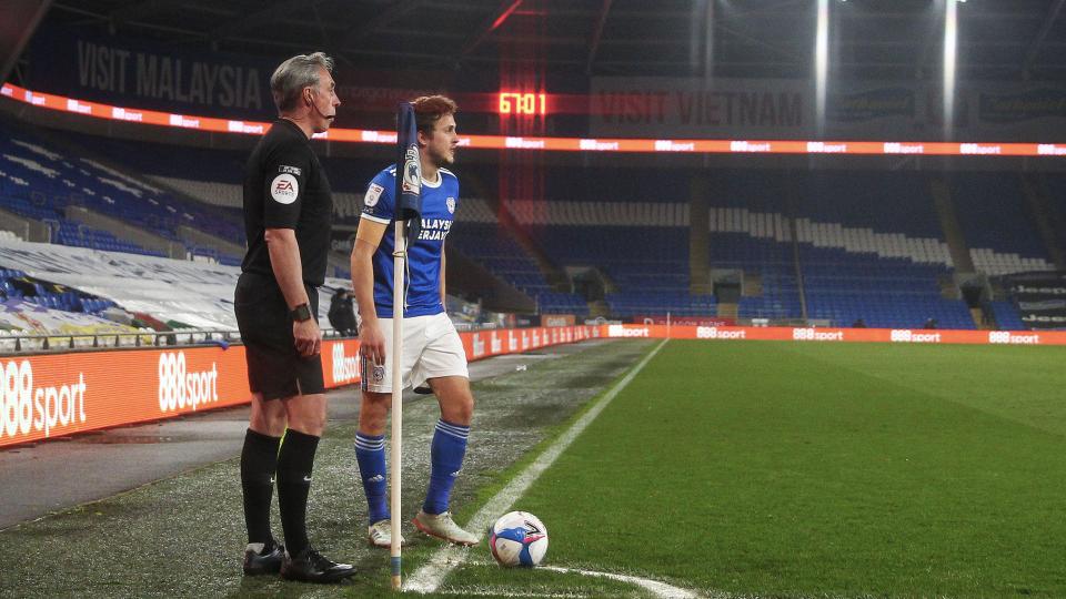 Will Vaulks gets ready to take a corner...