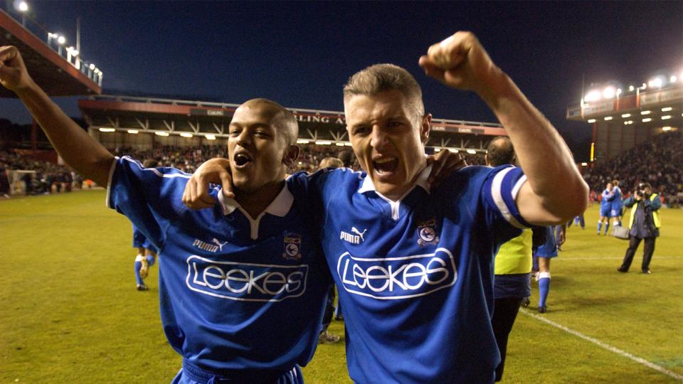 Robert Earnshaw, Graham Kavanagh