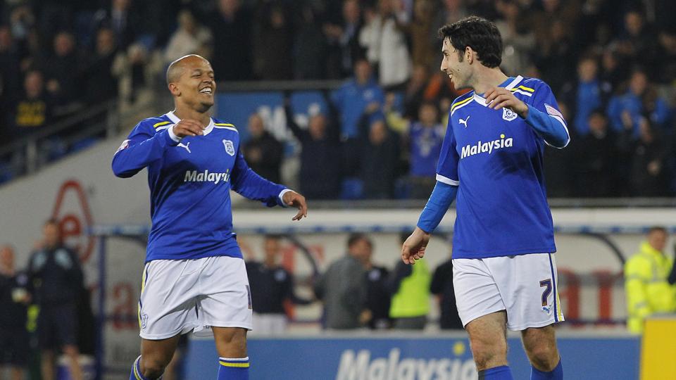 Robert Earnshaw, Peter Whittingham