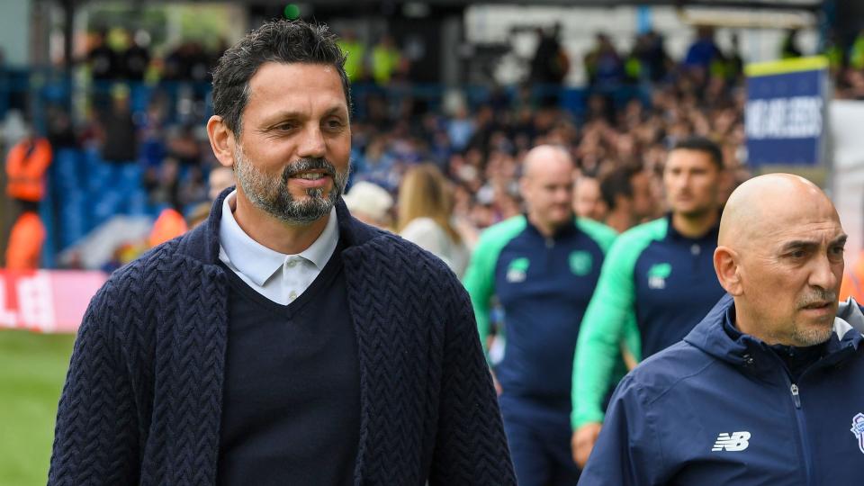 Erol Bulut takes to the dugout for Cardiff City's match against Leeds United