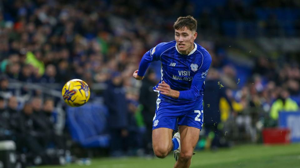 Rubin Colwill in action for Cardiff City