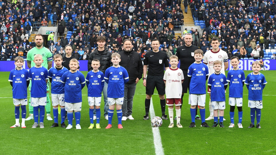 Match Sponsors with captains
