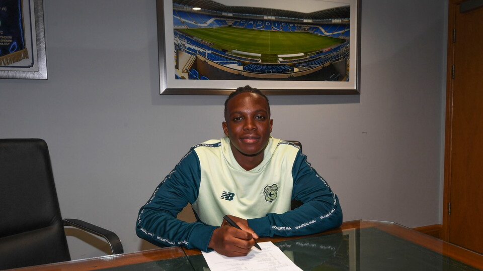 Ronan Kpakio has signed a new City contract