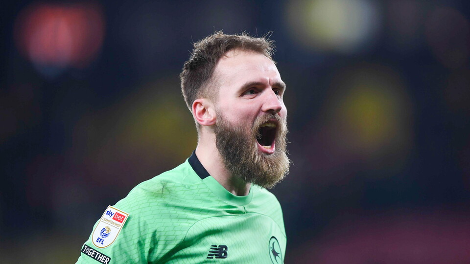 Jak Alnwick, pictured in goal for Cardiff City.