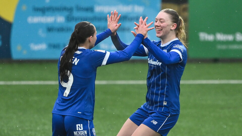 Mackenzie Olden and Madison Lloyd